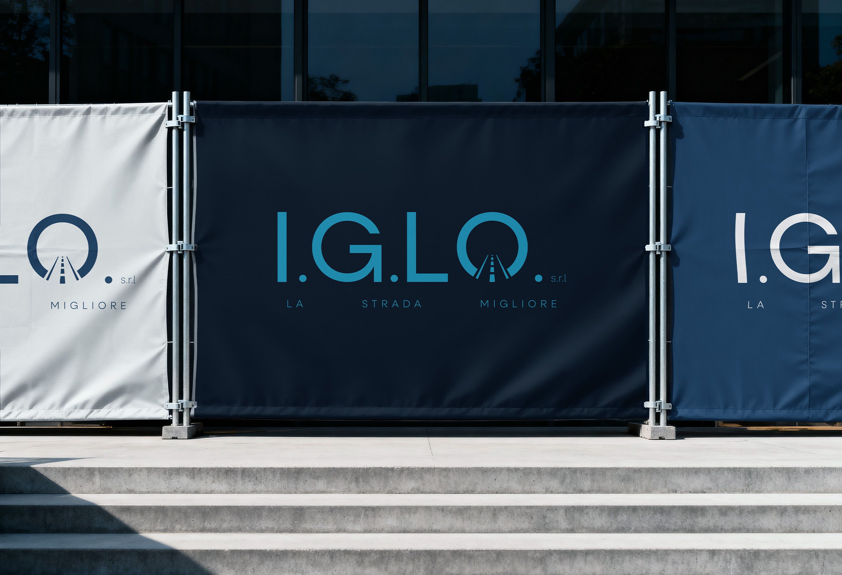 IGLO branding on construction site — large-format application